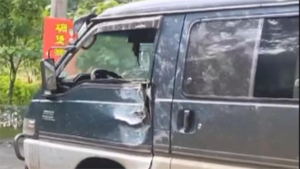 車輛赴南投救災遭落石砸壞 車行老闆霸氣免費修好
