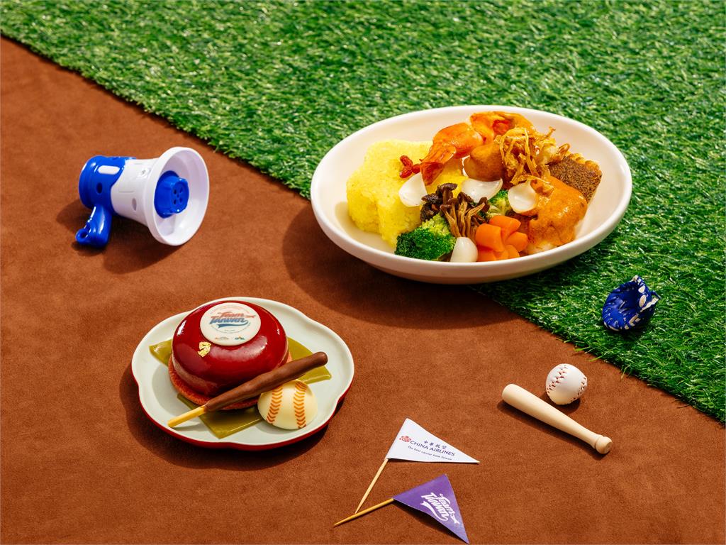 華航陪同 Team Taiwan 奮勇前行 出發日本迎戰經典賽