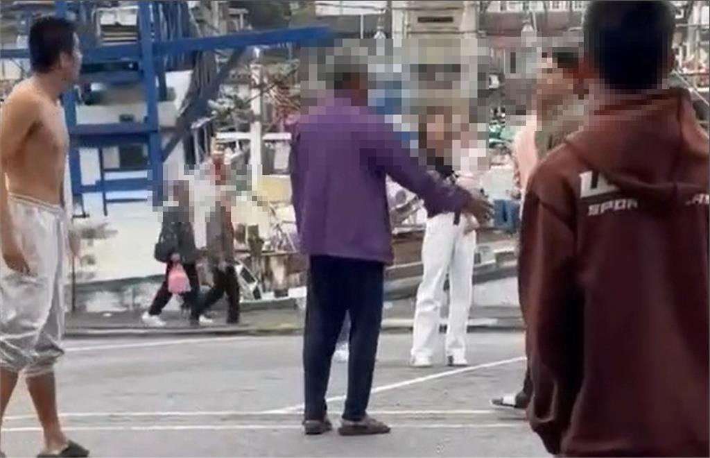 高國豪Crossover吃掉嫂子!兄弟街頭重演「對決戲碼」網酸:餃子好吃嗎