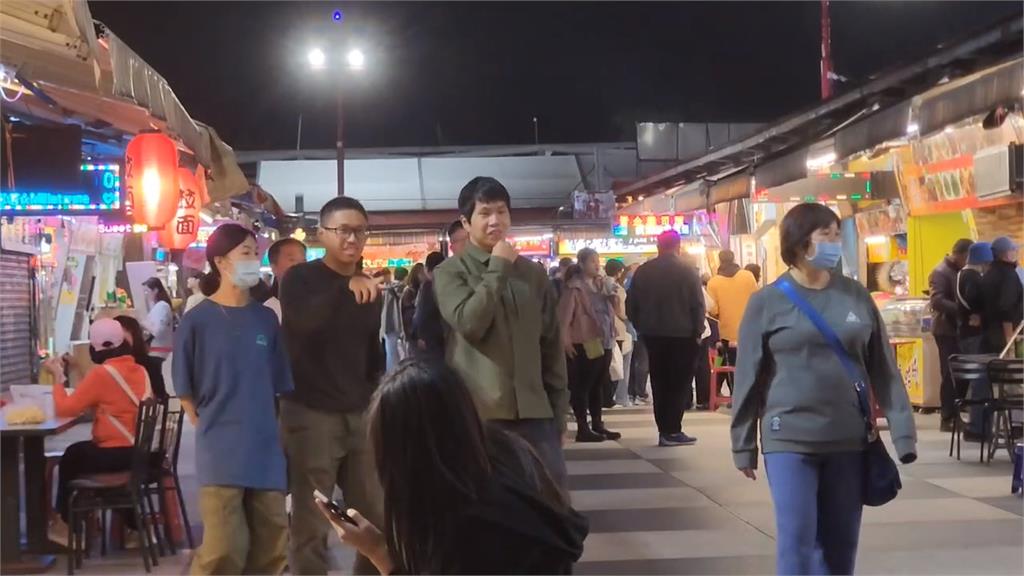 台灣隊奪冠! 花蓮東大門夜市推8折 攤商沒賺錢自創打折招數