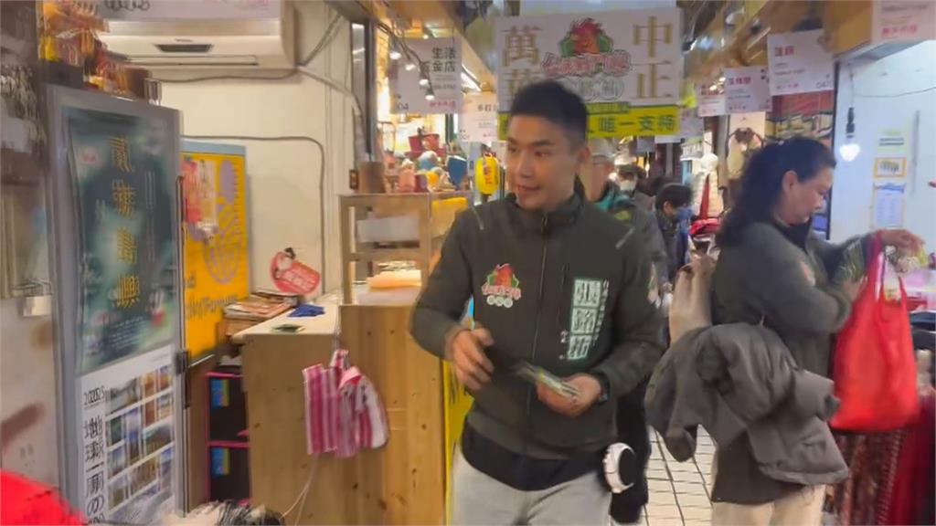 藍、綠小雞勤跑陸戰拜票　中正萬華議員參選人大爆炸