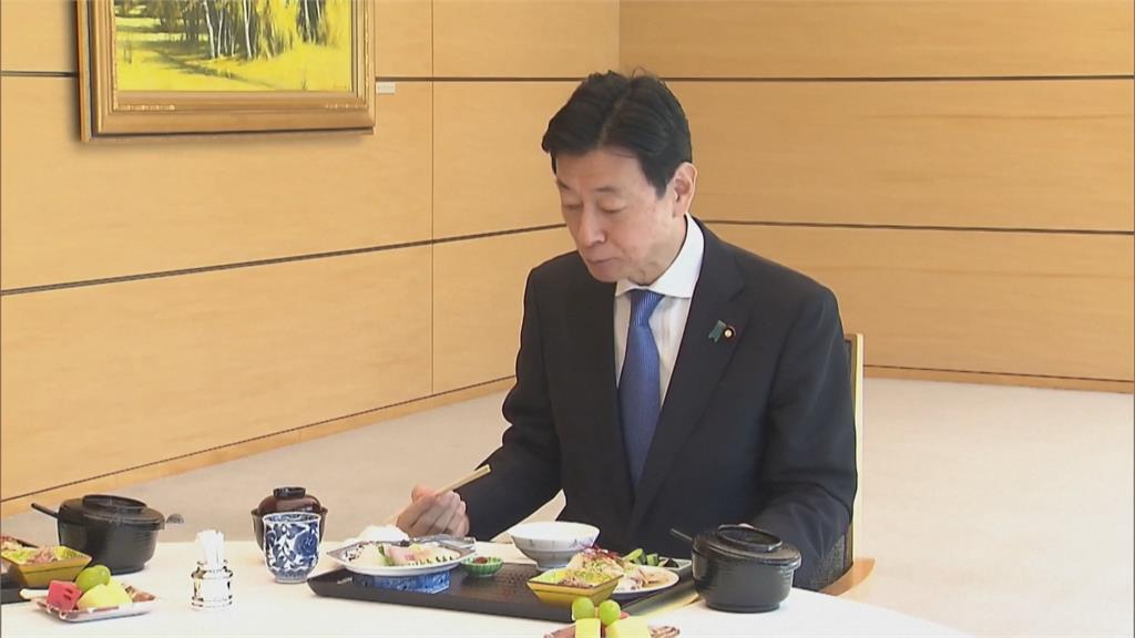 證明福島水產安全　岸田邀官員於官邸大啖海鮮
