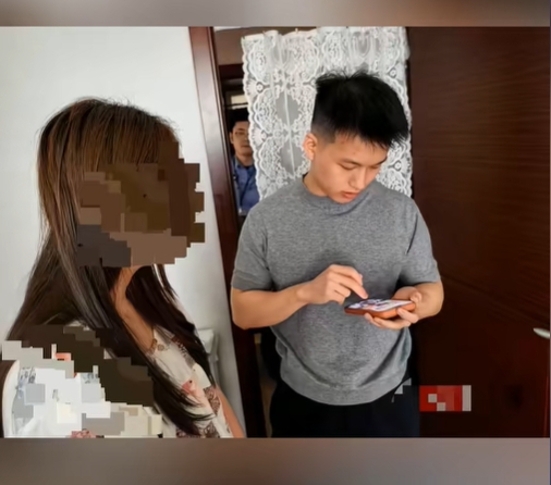 百萬女網紅拍片辣穿緊身衣狂扭！遭爆「賣36部私密色片」平板藏鐵證畫面曝