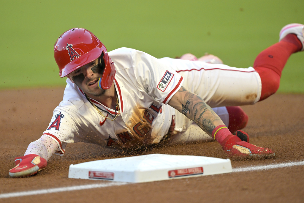 MLB(影)/繼大谷翔平後隊史第一人!強打游擊手內托完成25轟25盜壘