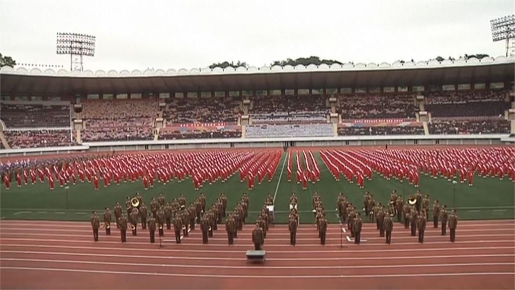 北韓勞動黨80週年黨慶暖身　大批跑者送金正恩忠誠信