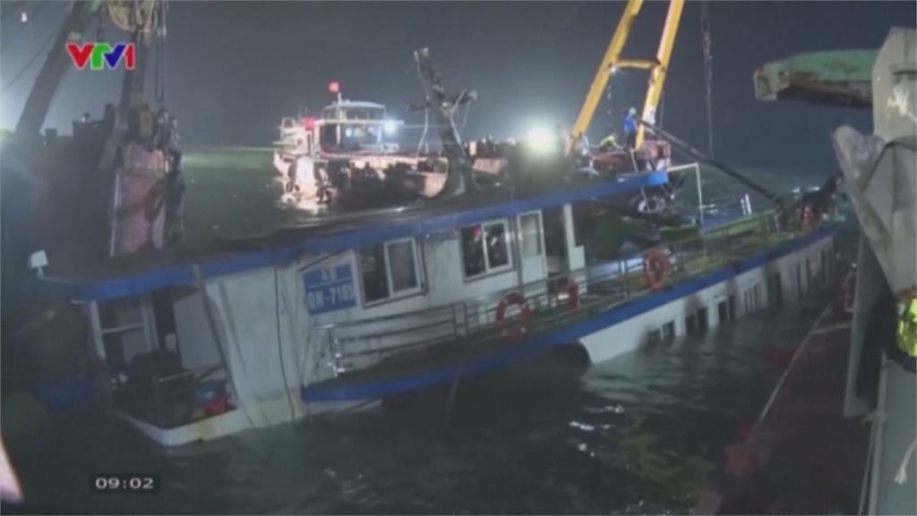 越南下龍灣旅遊船翻覆　38死4失蹤　男童困船艙4小時「奇蹟生還」