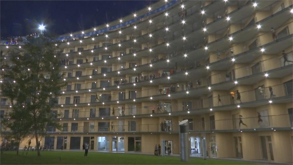 超特別！　瑞士洛桑大學「漩渦」路跑　吸引2000人參與