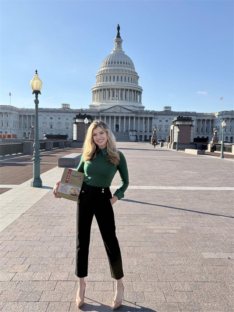 專訪蕭美琴「白宮特派員收大禮」秒開嗆中國！美媒「猛讚台灣」網一看真相笑：懂送