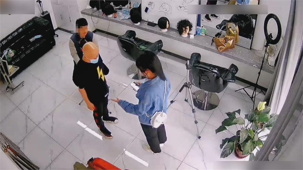 17歲少女想刺青!老闆一聽未成年秒拒絕 霸氣喊「快回家」網讚翻