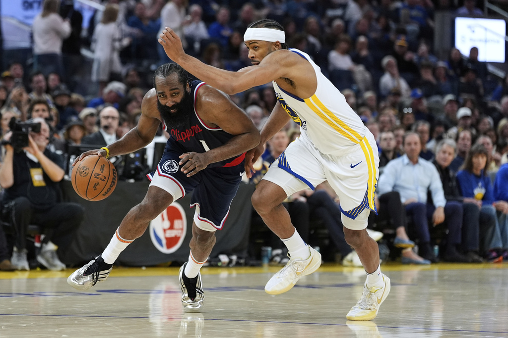 NBA(影)/柯瑞帶傷上陣轟36分還輸!勇士附加賽對戰灰熊爭取季後賽席次