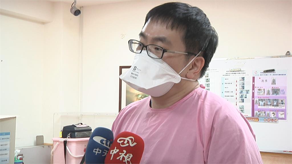 修剪樹枝遭虎頭蜂群圍攻 68歲男大量腦出血15天後喪命