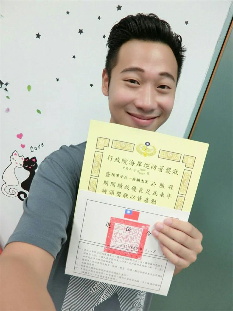 超諷刺!「五堅情」陳零九爆閃兵 隊友小賴昔嗆:那些逃兵的給我試試看