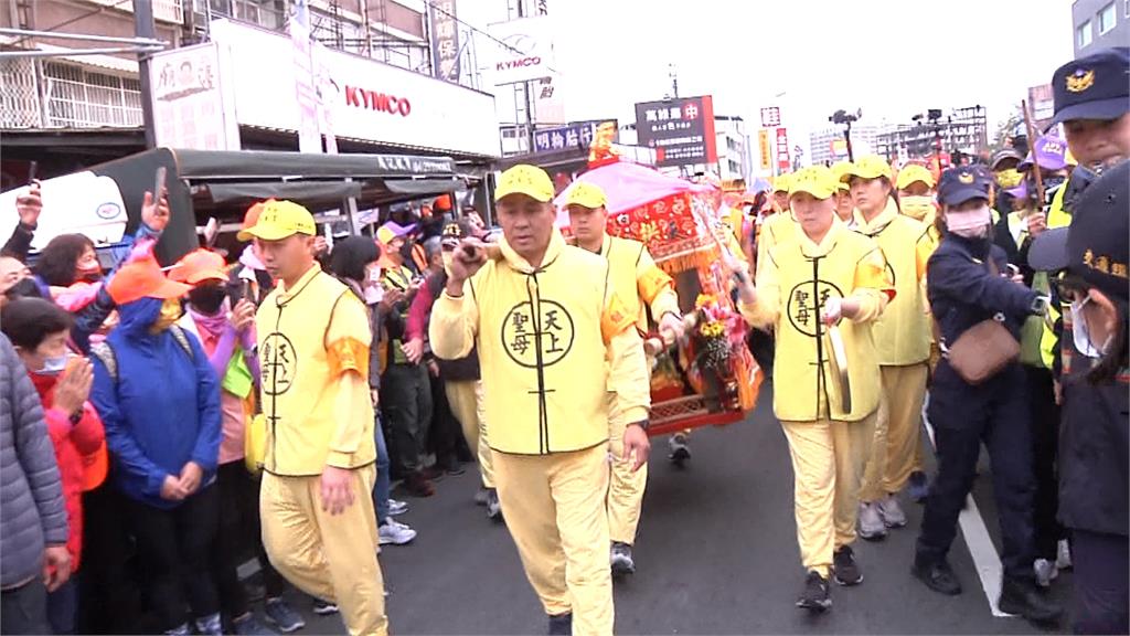 美國人見證「白沙屯媽祖奇蹟」太感動!進香遇1事嗨喊:幸好我在台灣