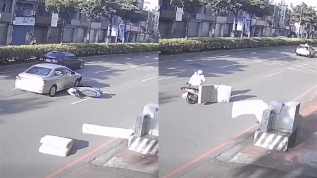 強風吹飛廢棄床墊「擊落女騎士」!她慘摔骨折險遭後車輾過…驚險畫面曝光