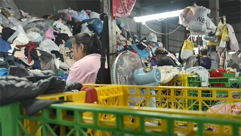 退休金慘遭侵蝕「2大錢坑」!專家急提醒「不是少買就好」:快丟掉