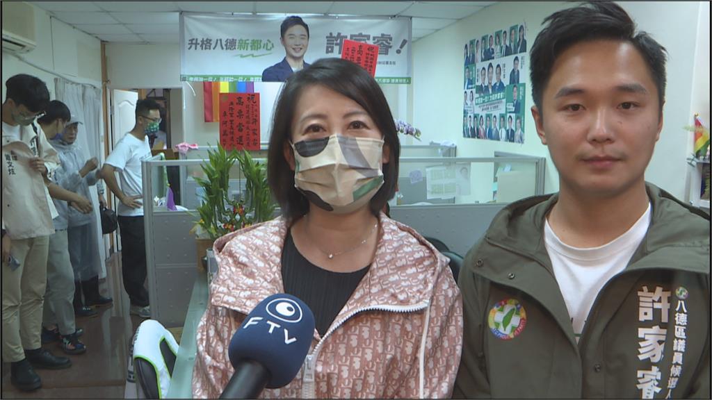 吳思瑤、許家睿合體比愛心 桃園八德車掃街地氣