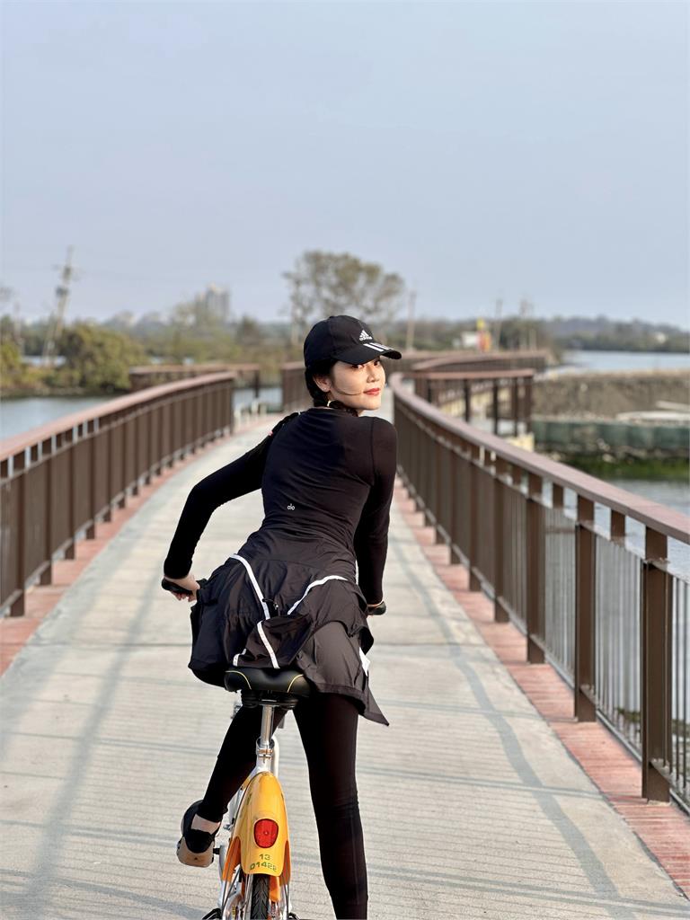 單車遊台南，美女主播劉方慈分享私房美景