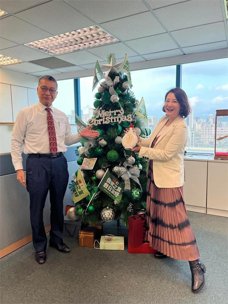 綠營「黨內部視角」流出!吳思瑤「揪徐國勇做1事」網放大盯亮點:哇賽