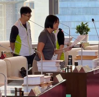 區長對部屬伸鹹豬手竟訴願成功 中市府:依程序處理