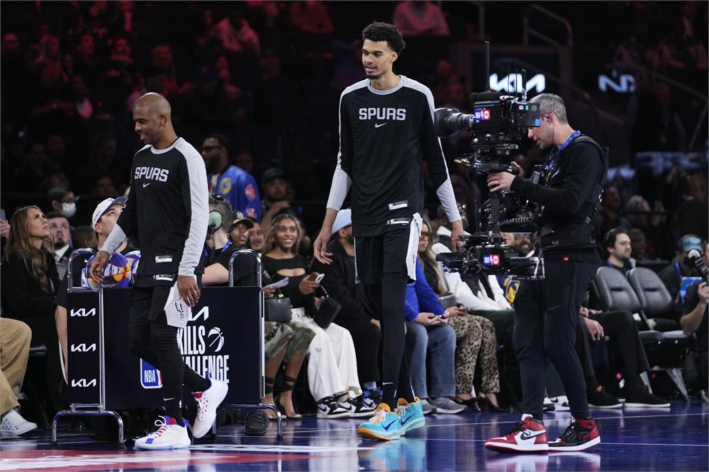 NBA(影)/CP3、斑馬「鑽漏洞」遭判失格 騎士組合抱回技術挑戰賽冠軍