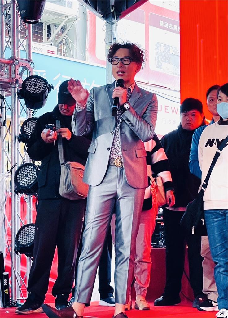 郭雅茹、廖伯斯主持板橋慈惠宮春節活動獲好評　舞台魅力全開