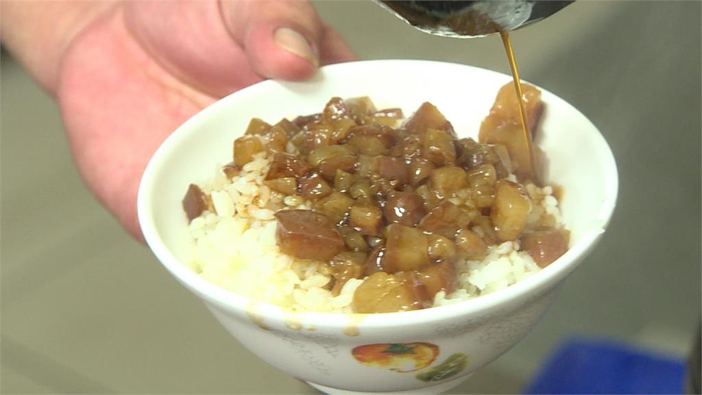 最新米其林指南出爐 高雄肉燥飯、台中鍋燒意麵入選