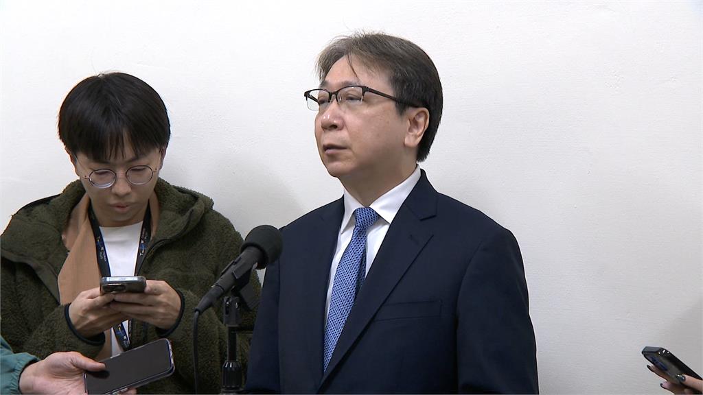 鄭麗文「弱勢」受最高規格接待？學者曝國民黨卡軍購關鍵原因
