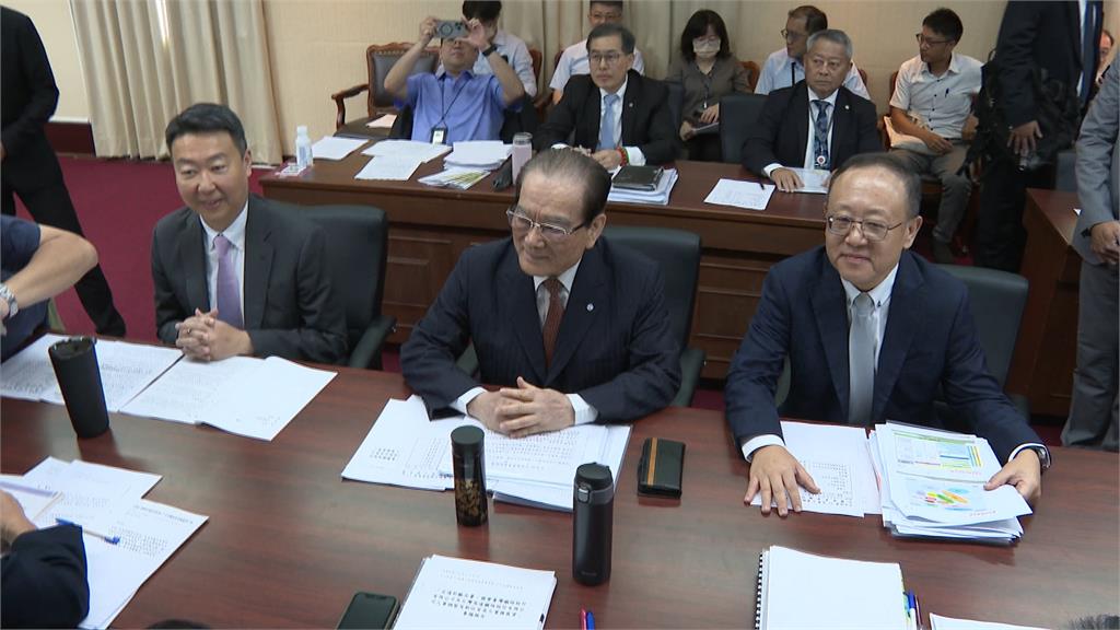 史哲掌高鐵備詢首登台 推「高鐵2.0計畫」迎戰