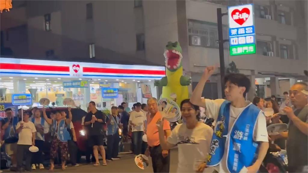罷游顥團隊與反罷方　竹山街頭互尬叫陣