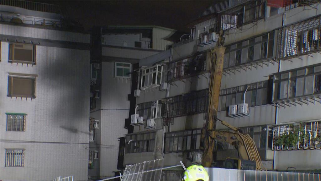 公寓下陷!疑建案開挖致地基不穩 警消緊急疏散35戶144人