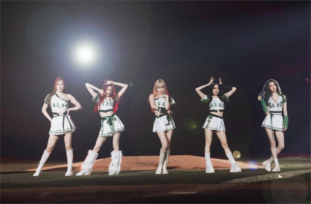 女團ELL&s再登大巨蛋!新歌搶先曝光「根本MV現場」