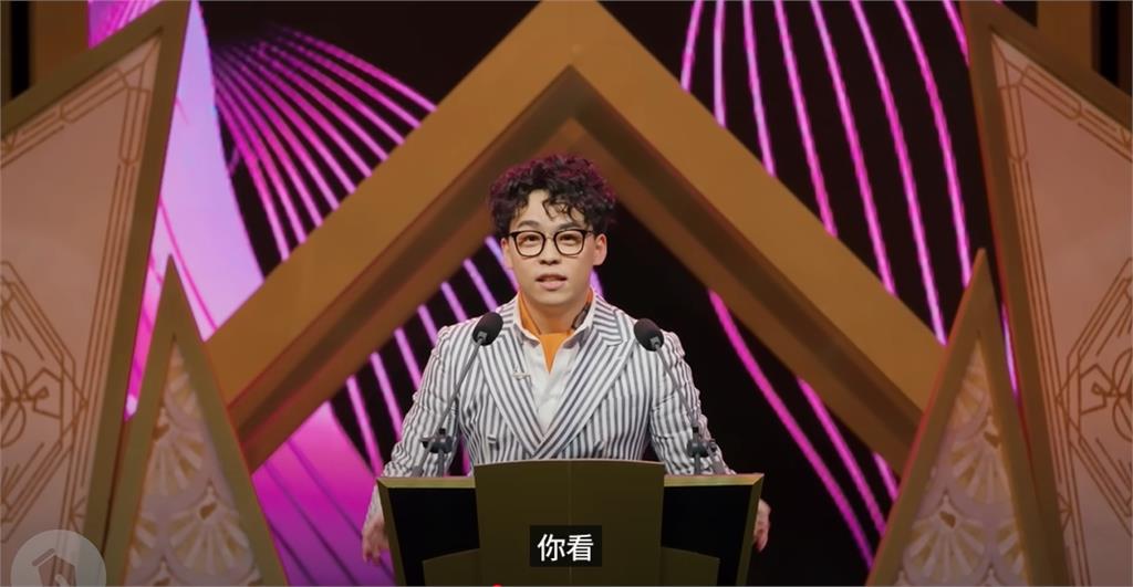 賀瓏昔嗆「開除我阿」畫面被挖出 3年後成真 賀瓏昔脫稿開嗆「開除我阿」畫面被挖出!3年後預言成真遭全網開酸