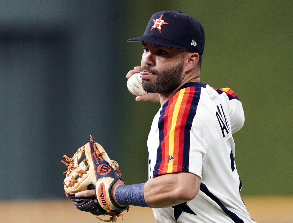 MLB／自由市場大咖三壘手回歸太空人？　太空人內野人才濟濟考慮將奧圖維移防外野