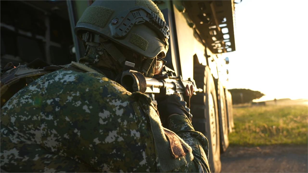 女兵喊「不要鬧了」仍被襲胸！前國軍強摸5分鐘噁喊「很大受不了」下場曝光