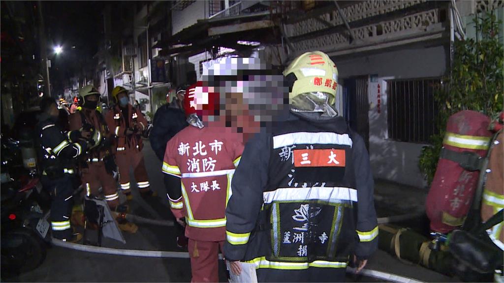 新北三重民宅凌晨竄火　男被救出竟是縱火者？