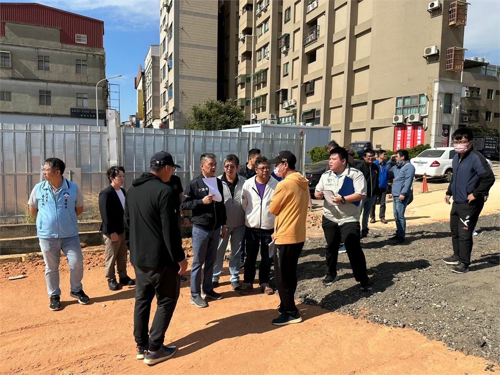 快新聞/金門城三徵收工程揚塵像沙塵暴 蔡其雍會勘要求限期改善
