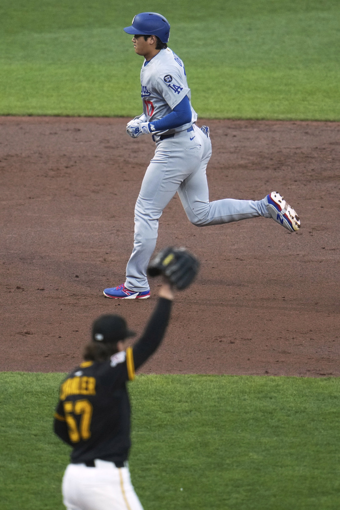 MLB(影)/444的神奇密碼!這位菜鳥太不可思議只要投4局就是球隊贏球的保證