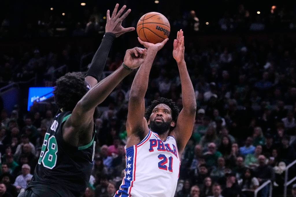 NBA(影)／關門戰變災難！賽爾提克第4節14投全打鐵　主場崩盤讓七六人續命