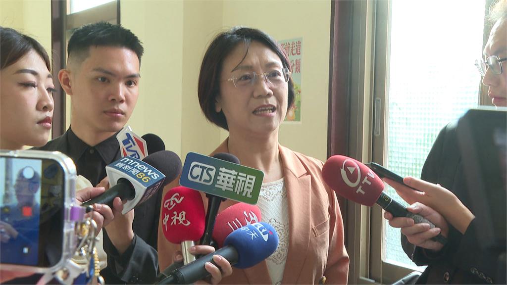 翁曉玲未獲續聘"清大科法所教職" 鍾佳濱:學生應該鬆口氣