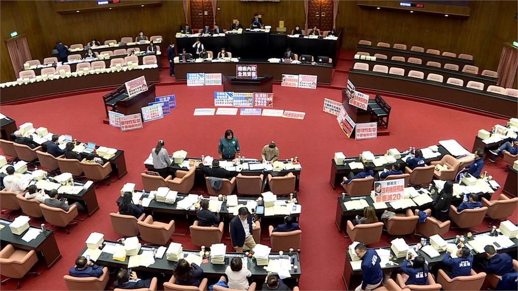 台美貿易協定正式簽署！　鄭麗君率談判團隊華府召開記者會