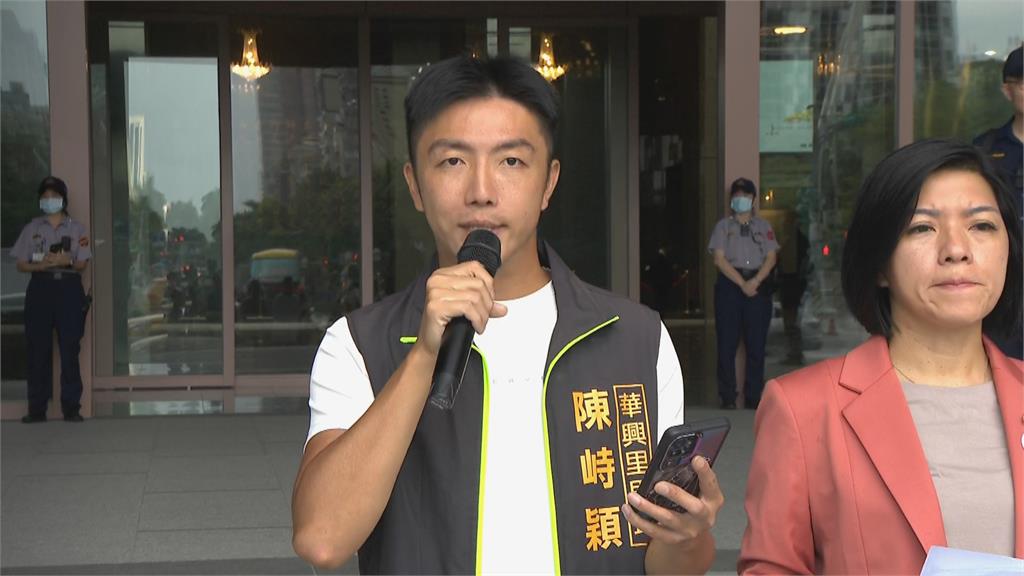  快新聞／李柏毅慘了！驚爆耍特權「急哽咽7度鞠躬」　　