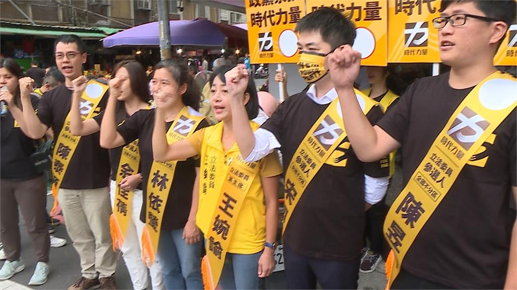 率不分區小雞掃街 王婉諭轟藍白合「政治分贓」