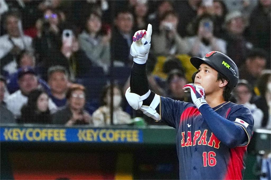 LA新地標！大谷翔平躍12層樓飯店壁畫　辜仲立耗時2年打造、搭吊車搶先看