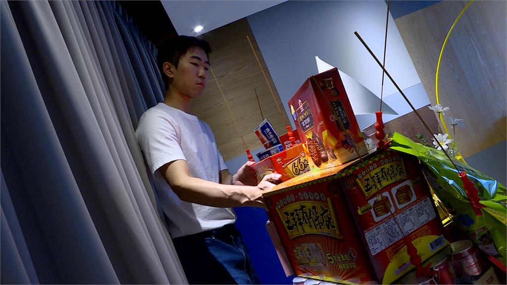 搶300億商機!電商推中元拜拜箱 不同行業祭拜有撇步 各行各業中元祭拜有撇步 科技業必拜「這一物」