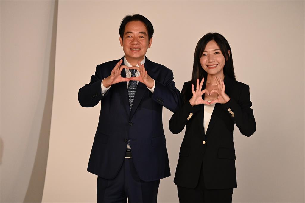 快新聞/賴清德合體小雞拍定裝照! 「超萌來賓」助陣花絮一次看