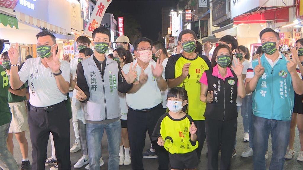 民進黨國務青「繽紛18路」前進嘉義市　李俊俋街頭宣講　挺18歲公民權