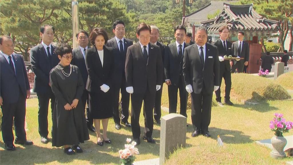 星巴克「坦克日」行銷惹議　南韓社會怒批消費歷史傷痛