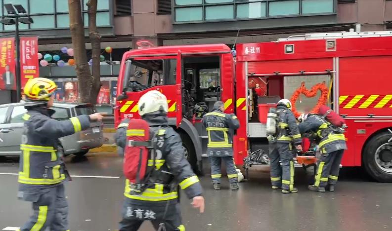 氣爆1人躺地…消防員喊「黑牌別救了」竟遭批太扯!2圖揭重大事件檢傷分類