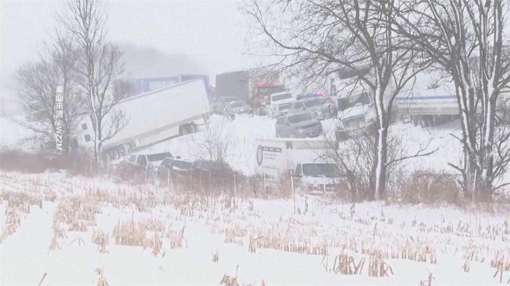 冬季風暴襲美國全境　密西根州上百輛車連環撞