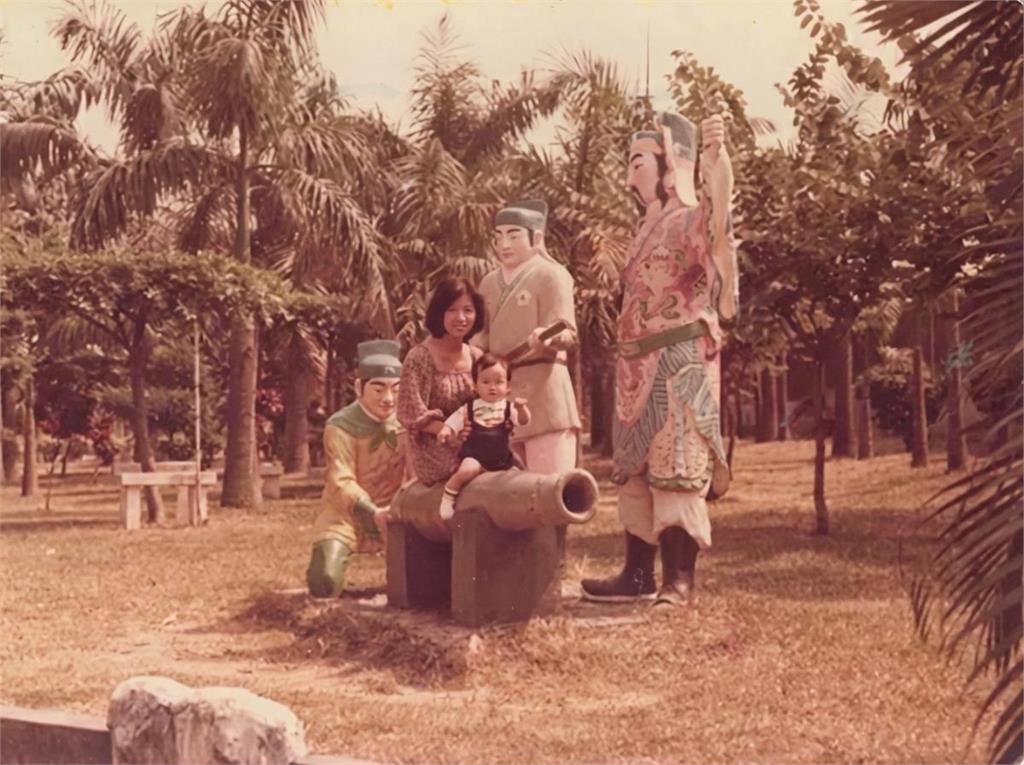 夢見過世親人送鈔票！16年後換來98萬客戶買單